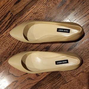 Nine West Flats, Nude, 6.5